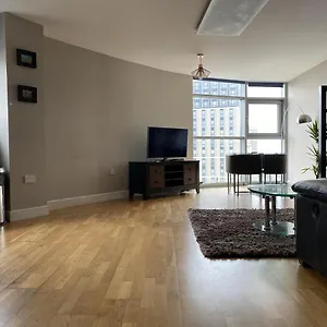 High View Serviced Cardiff